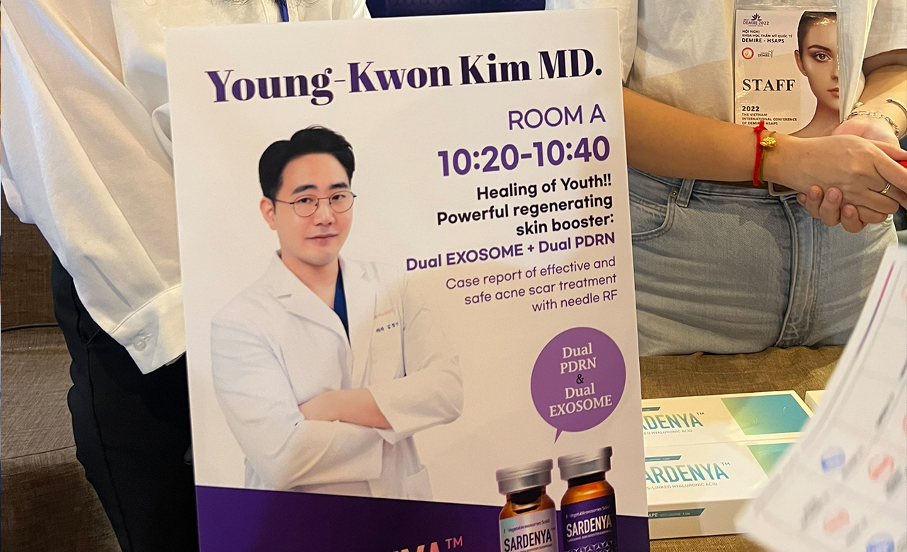 10월 9일 베트남 호치민에서 열린 유스필 필러와 유스힐 스킨부스터 김영권 원장 강의 - 천안 엘츠의원 (2)